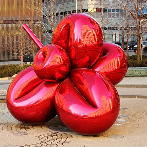 "פרח בלון", ניו יורק מאת ג׳ף קונס, באדיבות ריאן רדי