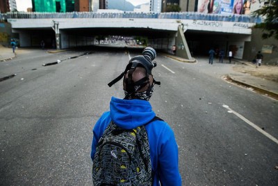 מפגין נגד הממשלה, ונצואלה