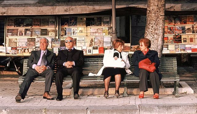 זוגות מבוגרים, גברים ונשים, יוון