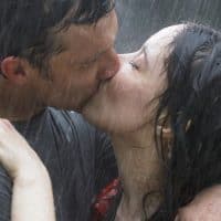 זוג, נשיקה, גשם
