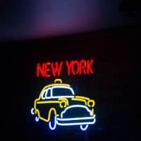 ניו יורק, מונית, שלט ניאון