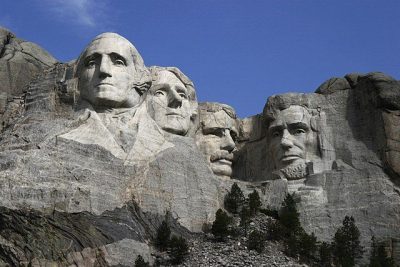 הר רשמור, וושינגטון, ג'פרסון, רוזוולט, לינקולן