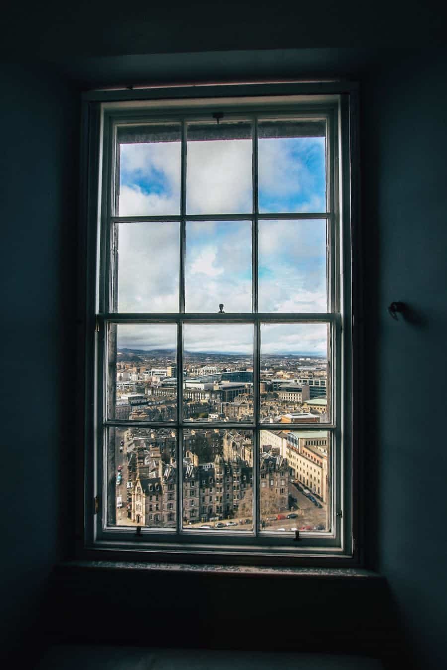 אדינבורו, סקוטלנד, חלון