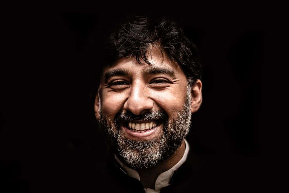 חיוך, מאור פנים, פקיסטאן