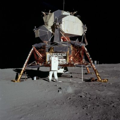 אפולו 11, באז אולדרין, ניל ארמסטרונג, נחיתה על הירח