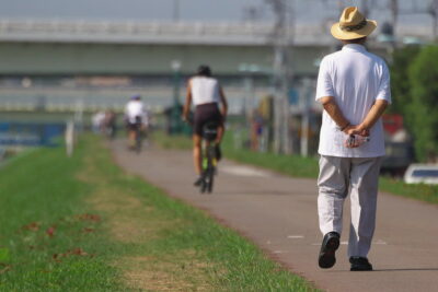 זקן, יפן, ספורט, רוכבי אופניים